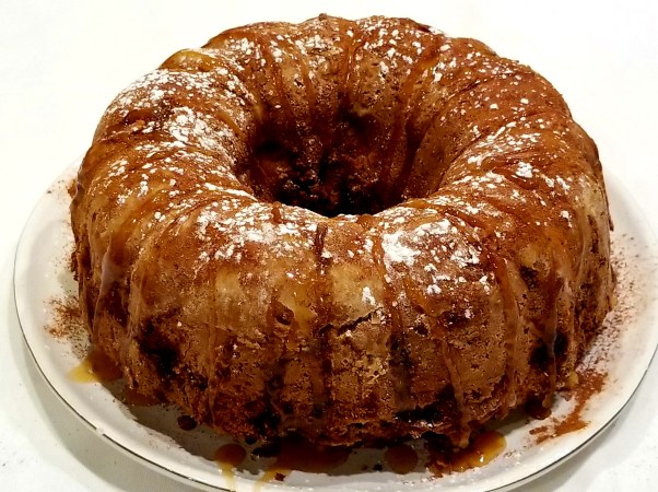 Apple Cake with walnuts,Cinnamon and Cloves.